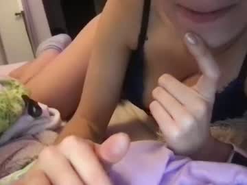 webcam girl yourgirlalexis_ live cam image #6344523
