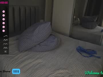webcam girl oxxme live cam image #2863422