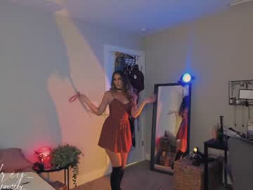 webcam girl audrey_ live cam image #4992871