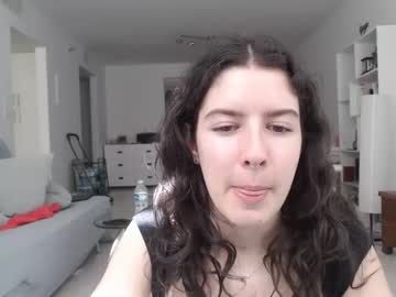 webcam girl frenchava live cam image #5536873