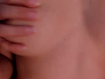 webcam girl mix_bush live cam image #7120848