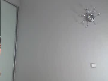 webcam girl stella_711 live cam image #743289