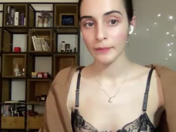 webcam girl wonderland_stia live cam image #6183231