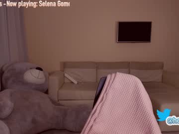 webcam girl hollyextra live cam image #1414643