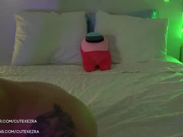 webcam girl ezra live cam image #3096804