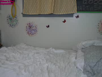 webcam girl 19honeysuckle live cam image #1913929