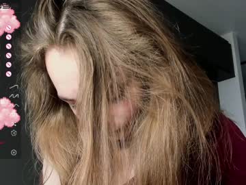 webcam girl mxxnsxsul live cam image #2599415