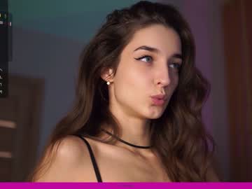 webcam girl angels_kiss live cam image #5543673