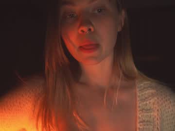webcam girl bibi_it_is live cam image #5210902