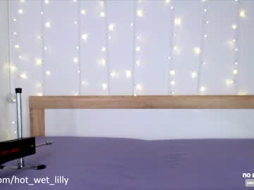 webcam girl hot_wet_lilly live cam image #2616320