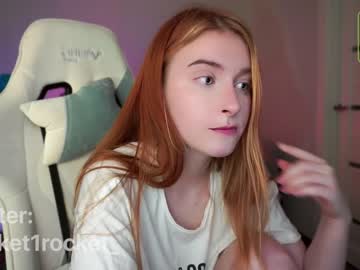 webcam girl pocketrocket_ live cam image #2207246