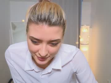 webcam girl venera_style live cam image #4087466