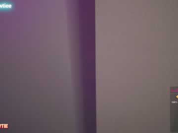webcam girl _taylor_swift live cam image #4241759