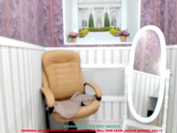 webcam girl leila_coy live cam image #675781