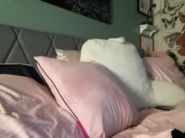 webcam girl fairygirlcait live cam image #6902271
