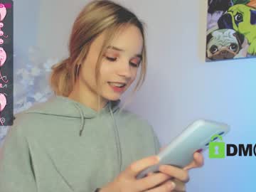 webcam girl gorgeous_bunny live cam image #3358621