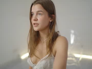 webcam girl eli_sun live cam image #6202861
