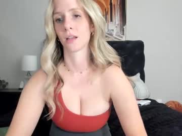 webcam girl luxlovely111 live cam image #5273123