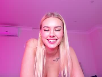 webcam girl 8a8y_nura live cam image #1973177