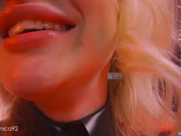 webcam girl bronnica live cam image #4954164