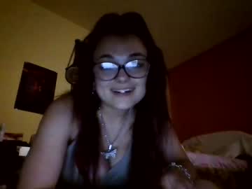 webcam girl xoxosjjj live cam image #7001771