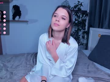 webcam girl _night_moon_ live cam image #5829548