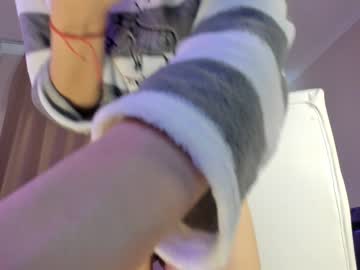 webcam girl tiya_tinn live cam image #5992594