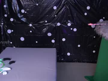 webcam girl dani_moore live cam image #1748804