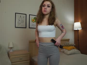 webcam girl elissahatfield live cam image #6051053