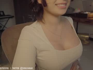 webcam girl soulvanah live cam image #2321206