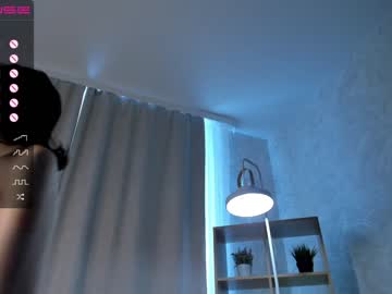 webcam girl bzzzme live cam image #4602846