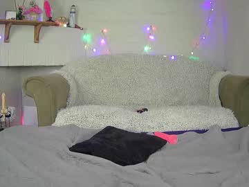 webcam couple roxxxy_and_dean live cam image #940146