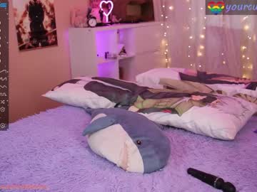 webcam girl yourcutewaifu live cam image #4559570