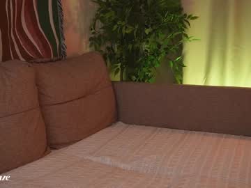 webcam girl lizzy_blaze live cam image #6702408