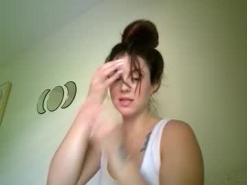 webcam girl leia_renae live cam image #7027448