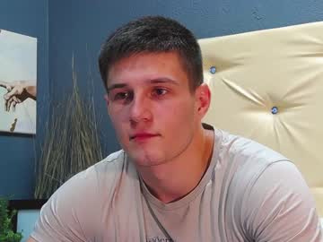 webcam man ian_tans live cam image #2332571