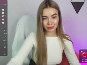 webcam girl yourvirusqueen_ live cam image #2209017
