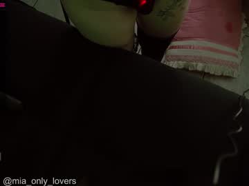 webcam girl cutelittlecouple live cam image #390155