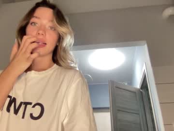 webcam girl angel_from_sky live cam image #5175243