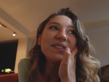 webcam girl mia_elfie live cam image #6959069