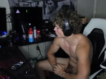 webcam man maxednat live cam image #5036335