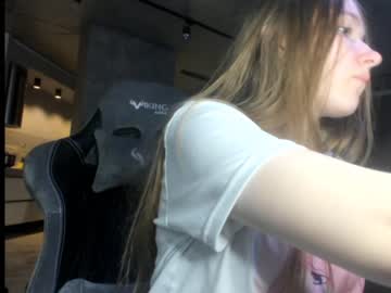 webcam girl mysat live cam image #1926511