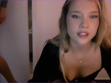 webcam girl bitter_moon live cam image #3313172