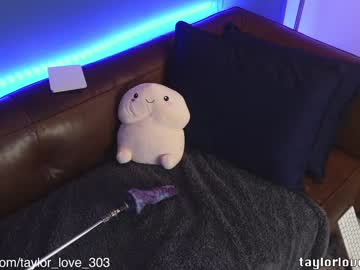webcam girl taylor_love_303 live cam image #5096472