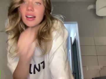 webcam girl angel_from_sky live cam image #5835961