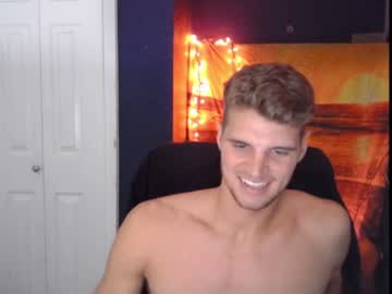 webcam man nhandgrenades live cam image #155008