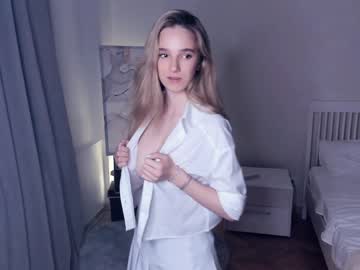 webcam girl love_lovess live cam image #4942038