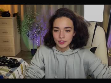 webcam girl ella_flar_ live cam image #3376886