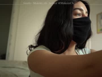 webcam girl maksin_cb live cam image #2327003