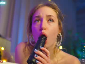 webcam girl _taylor_swift live cam image #3312312